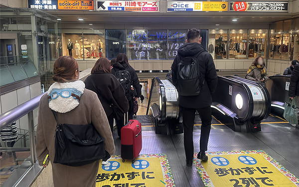 JR中央南改札から当院までの道順3