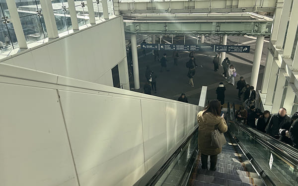 JR北改札から当院までの道順3